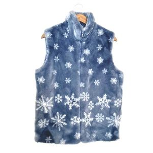 Northern Lifestyles Icy Baby Blue Winter Snowflake Full Zip Soft Faux Fur Vest